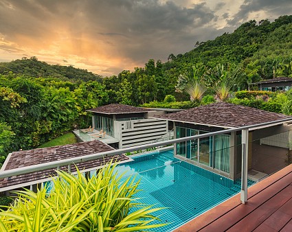 Layan Villa 5 Luxury Seaview