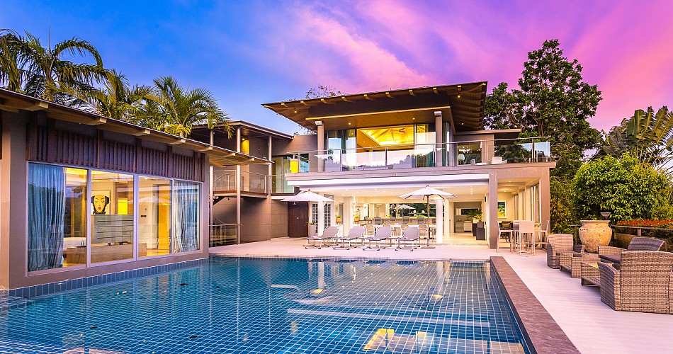 Layan Villa 4 Luxury Seaview