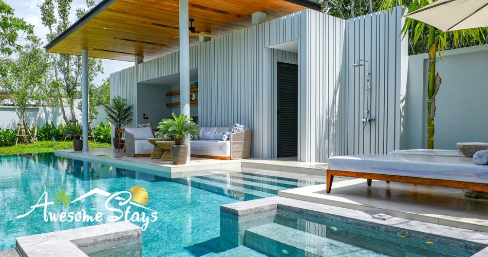 4 Bedroom Luxury Pool Villa with big Garden