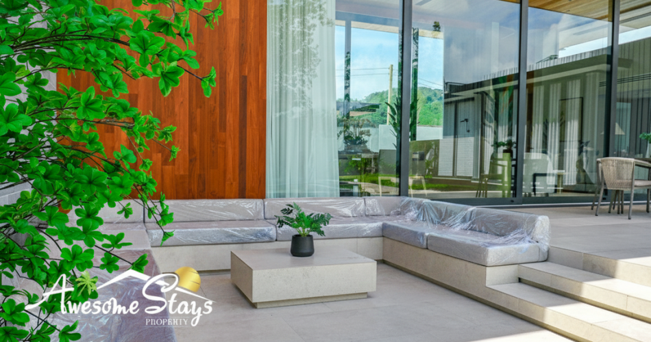 4 Bedroom Luxury Pool Villa with big Garden